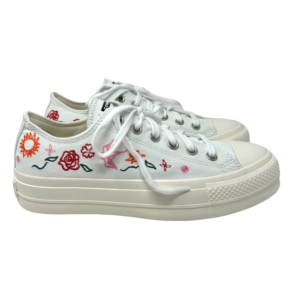 Converse Chuck Taylor Lift Platform Sneakers Canvas White Shoes Women's A10822C - Picture 2 of 11